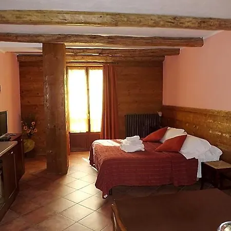 Aparthotel Du Commerce Oulx